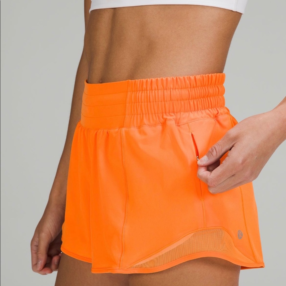 LULULEMON HOTTY HOT SHORTS